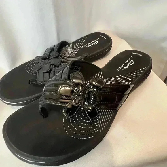 Clarks Cloud Steppers Women’s Brinkley Flora Black Patent Thong Sandals - Picture 3 of 6